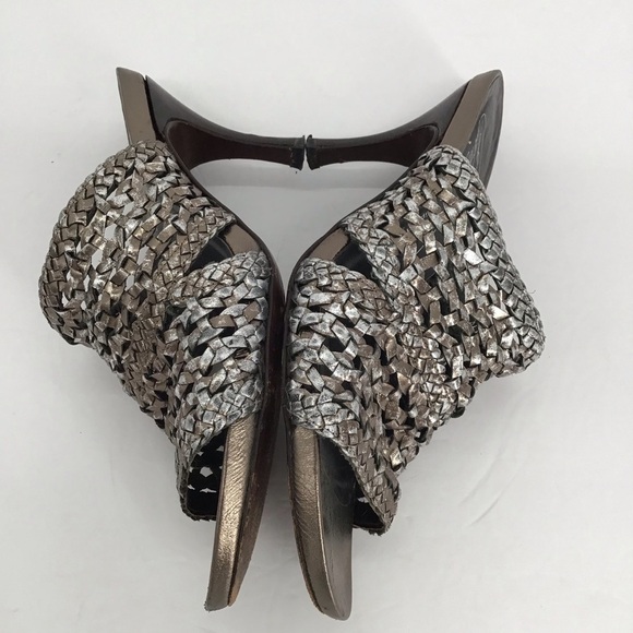 Donald Pliner Alita Leather Metallic Gunmetal Woven Slip-On Mule Heel Size 7.5 N - Picture 7 of 10